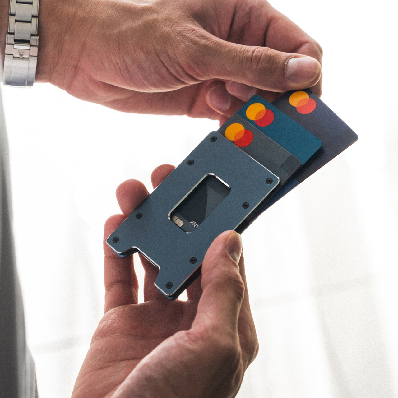 Guap Smart Wallet